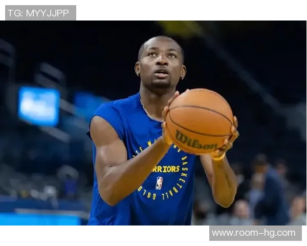 库明加强调失误影响球队节奏与能量提醒队友在疲惫时保持战术执行力